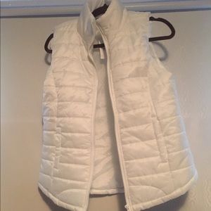 NWT White puffer vest